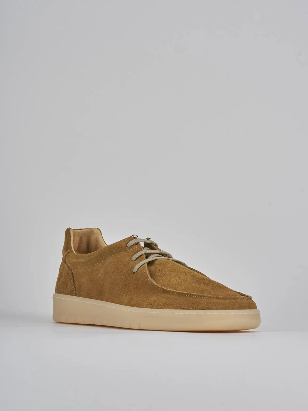 Sneakers camoscio marrone