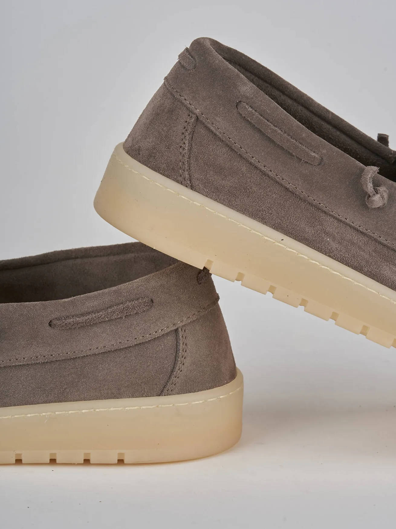 Sneakers camoscio testa