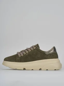 Sneakers camoscio verde