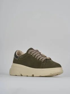 Sneakers camoscio verde