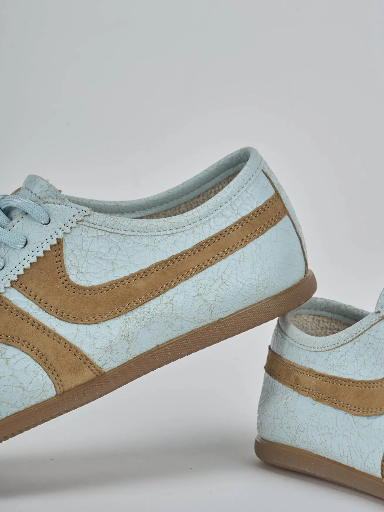 Sneakers pelle azzurro