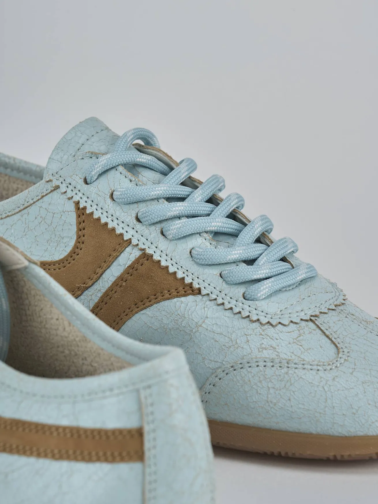 Sneakers pelle azzurro