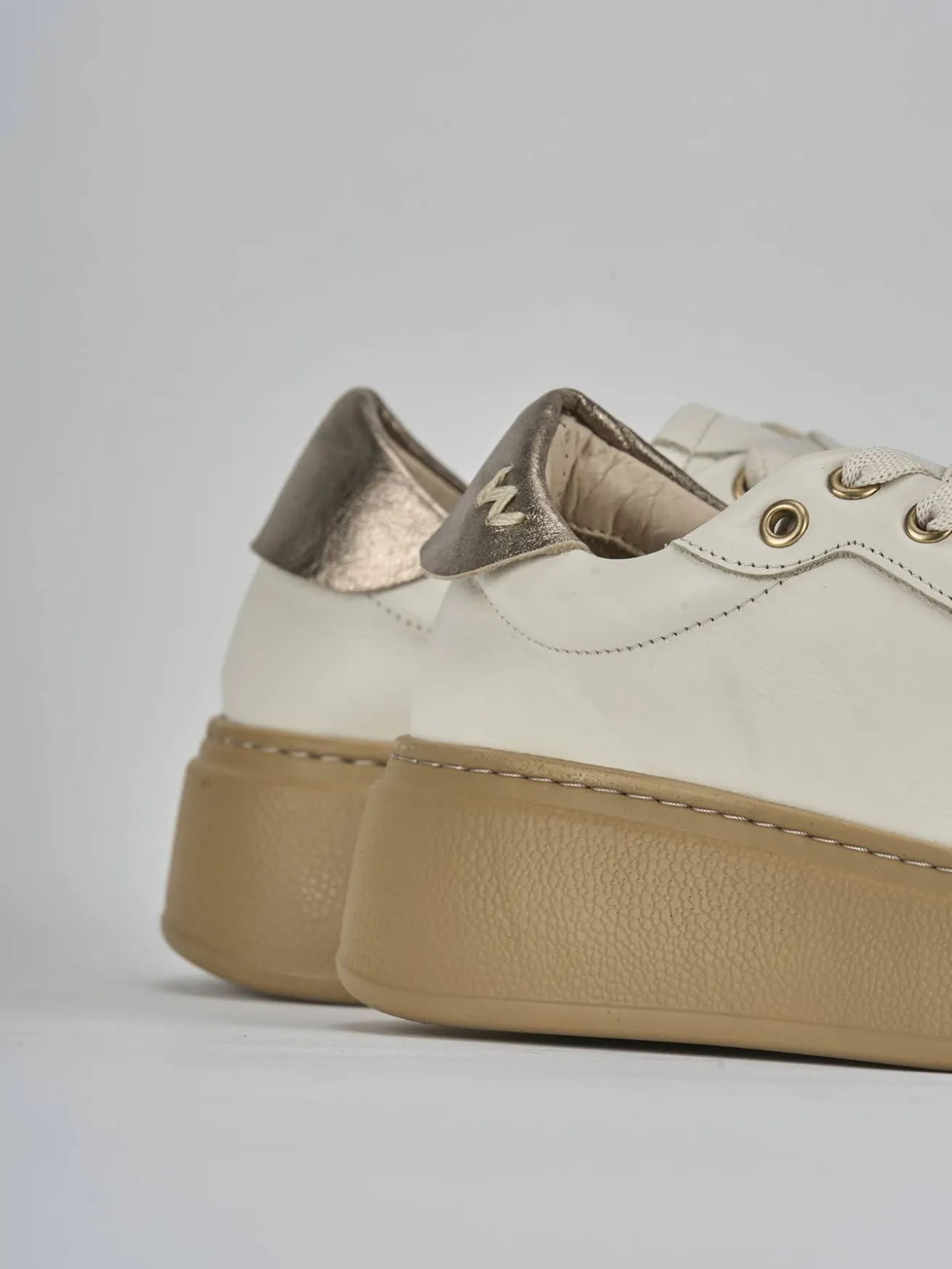 Sneakers pelle beige