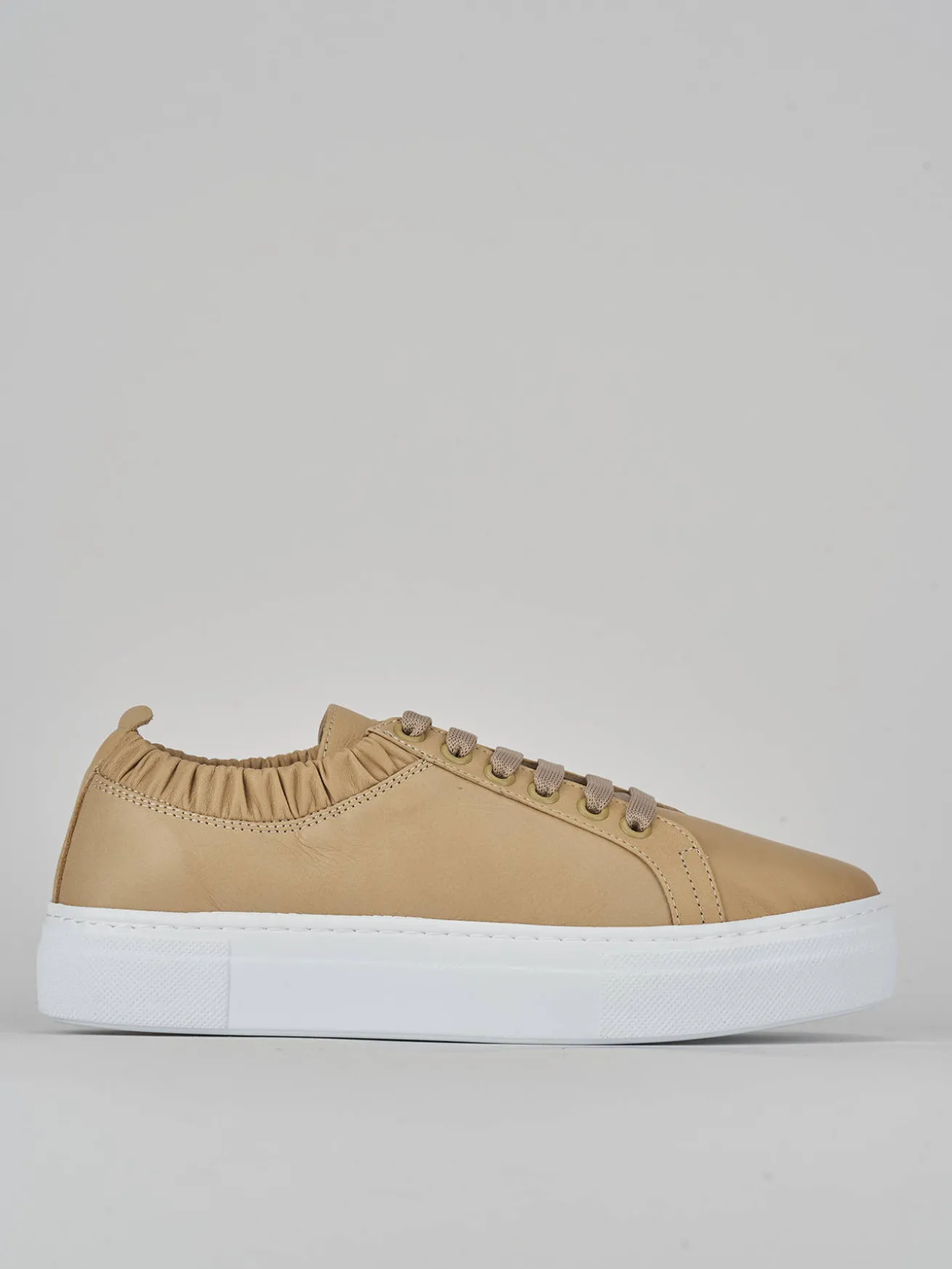 Sneakers pelle beige