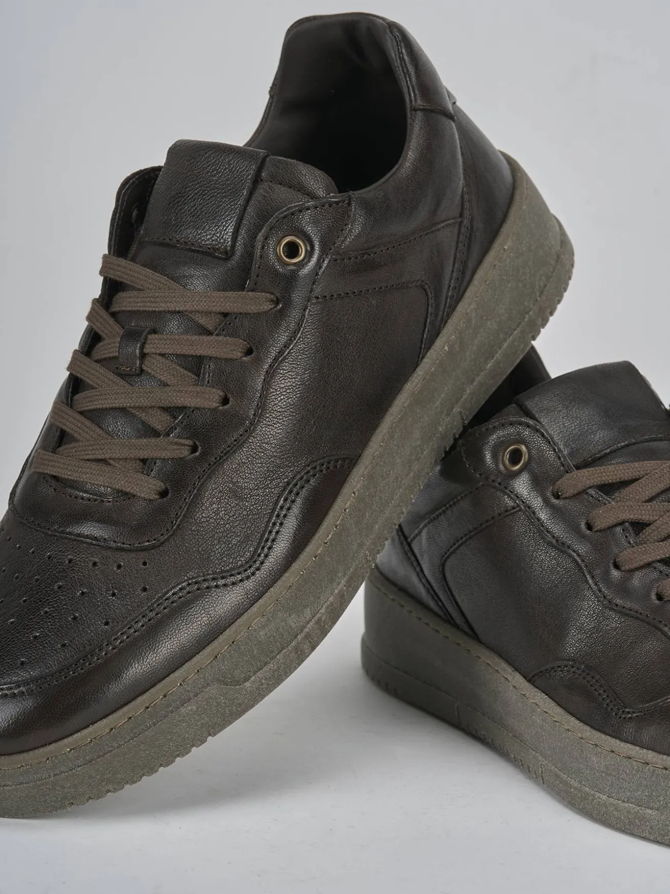 Sneakers pelle testa