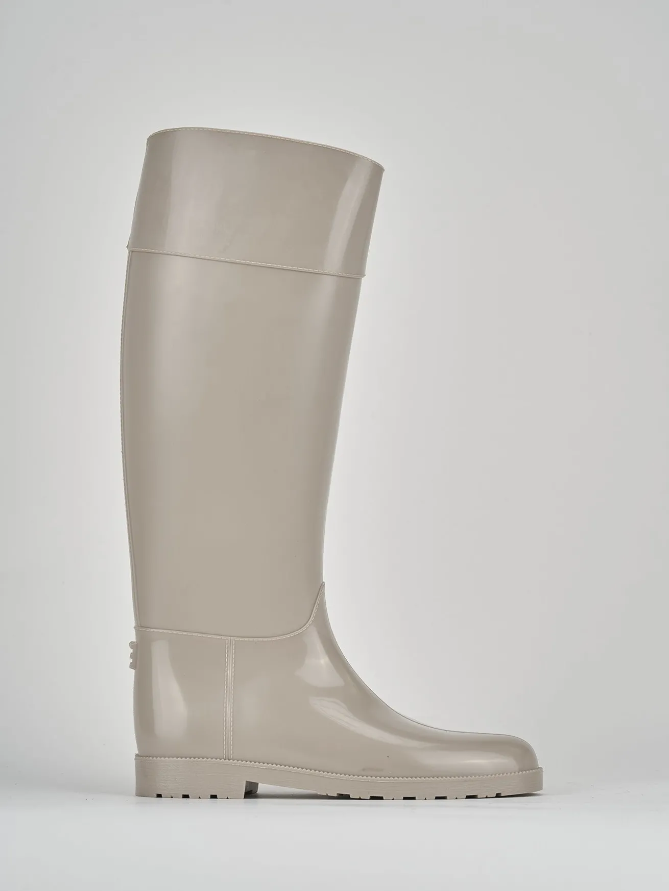 Stivale tacco 2 cm beige gomma