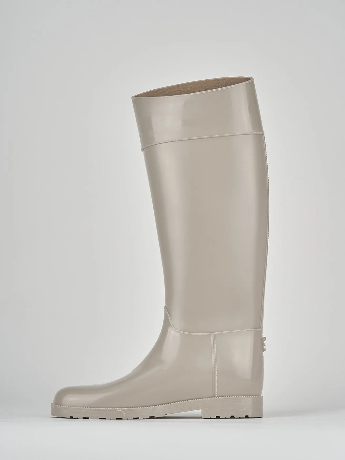 Stivale tacco 2 cm beige gomma