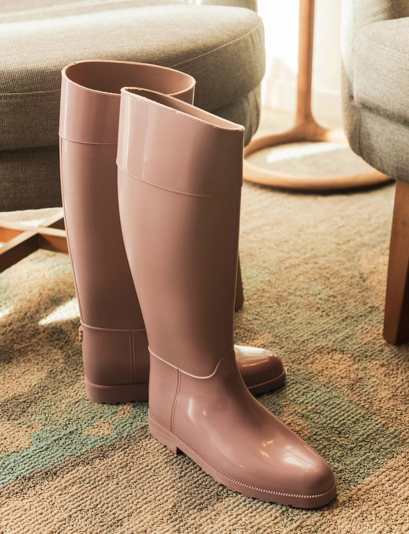 Stivale tacco 2 cm rosa gomma