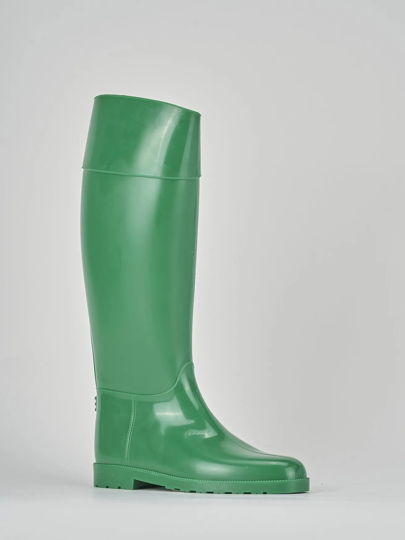 Stivale tacco 2 cm verde gomma