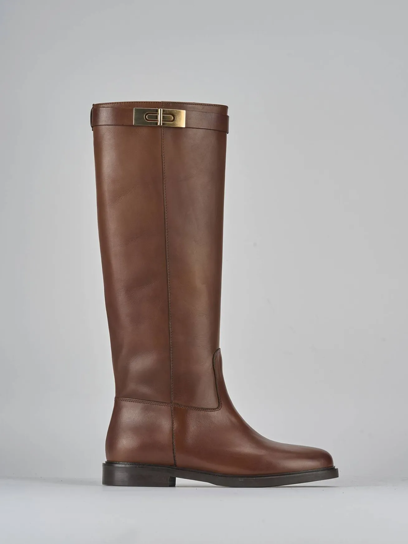 Stivale tacco 2 cm marrone pelle