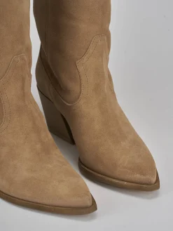 Stivale tacco 7 cm marrone camoscio