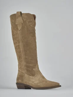 Stivale tacco 3 cm marrone camoscio