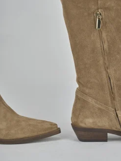 Stivale tacco 3 cm marrone camoscio