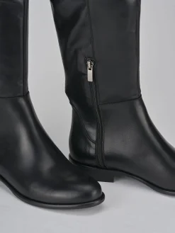 Stivale tacco 2 cm nero pelle