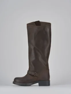 Stivale tacco 2 cm testa pelle