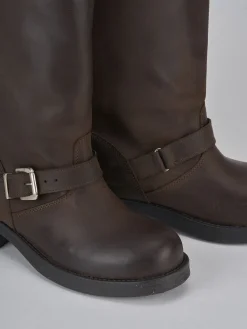 Stivale tacco 2 cm testa pelle