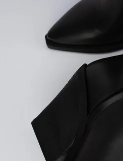 Stivale texano tacco 9cm nero pelle