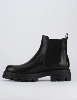 Stivale tronchetto tacco 2 cm nero pelle