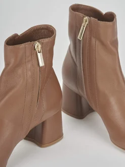 Stivale tronchetto tacco 5 cm marrone pelle