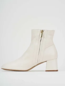Stivale tronchetto tacco 5 cm bianco pelle