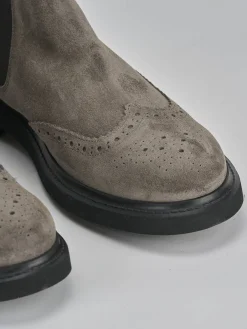 Stivaletti camoscio beige