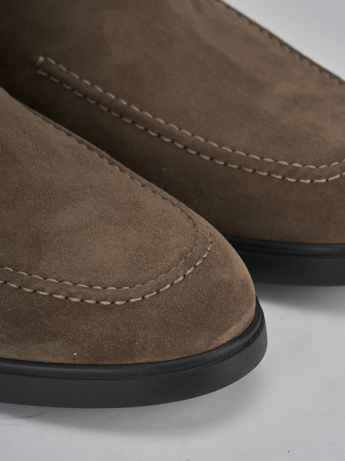 Stivaletti camoscio beige