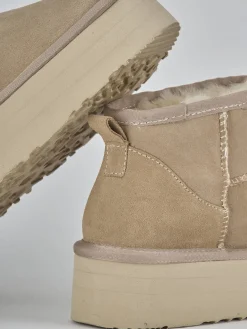 Stivaletti camoscio beige