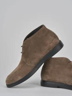 Stivaletti camoscio beige