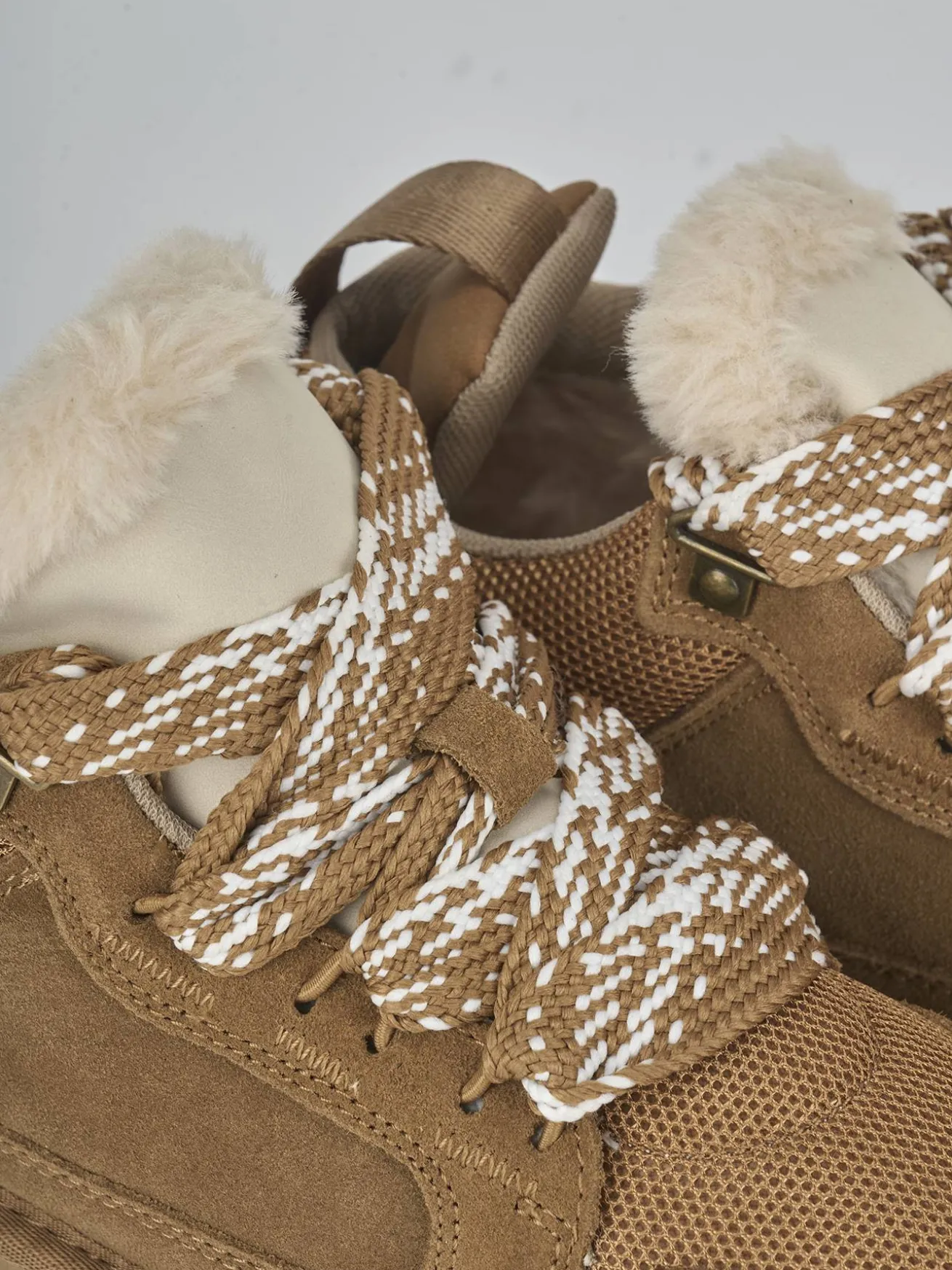 Stivaletti camoscio marrone