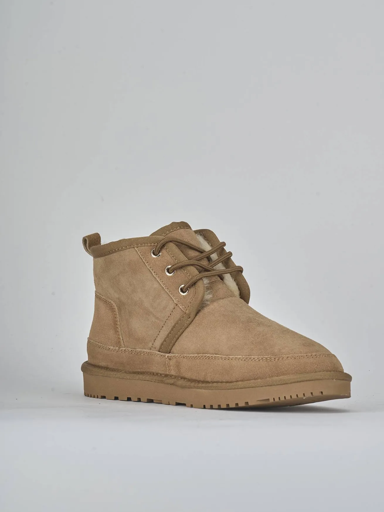 Stivaletti camoscio marrone