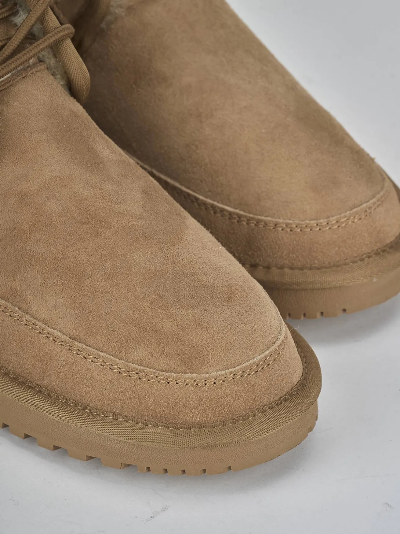 Stivaletti camoscio marrone