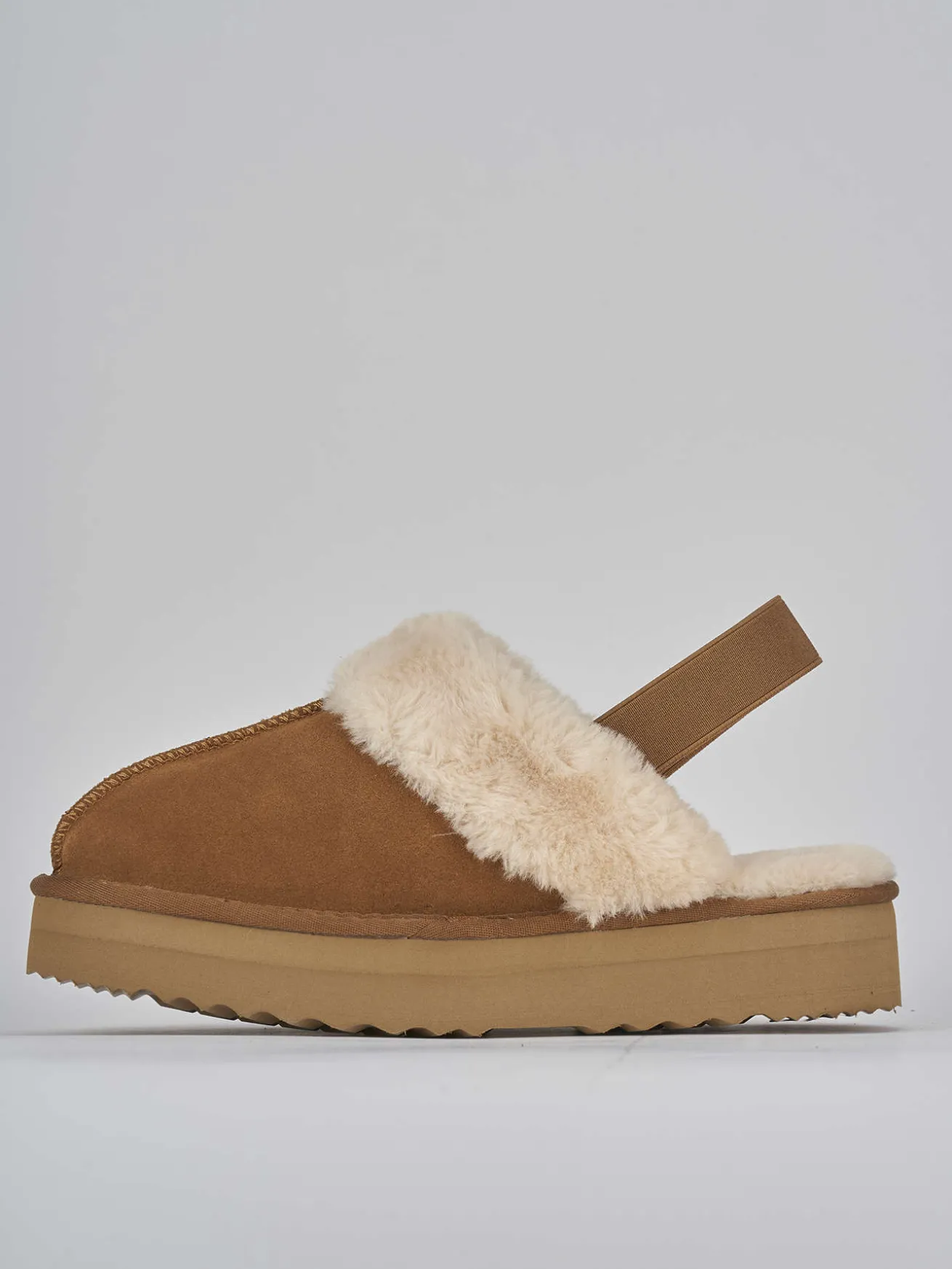 Stivaletti camoscio marrone