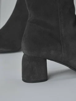 Stivaletti tacco 6cm camoscio grigio