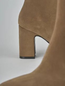 Stivaletti tacco 9cm camoscio marrone