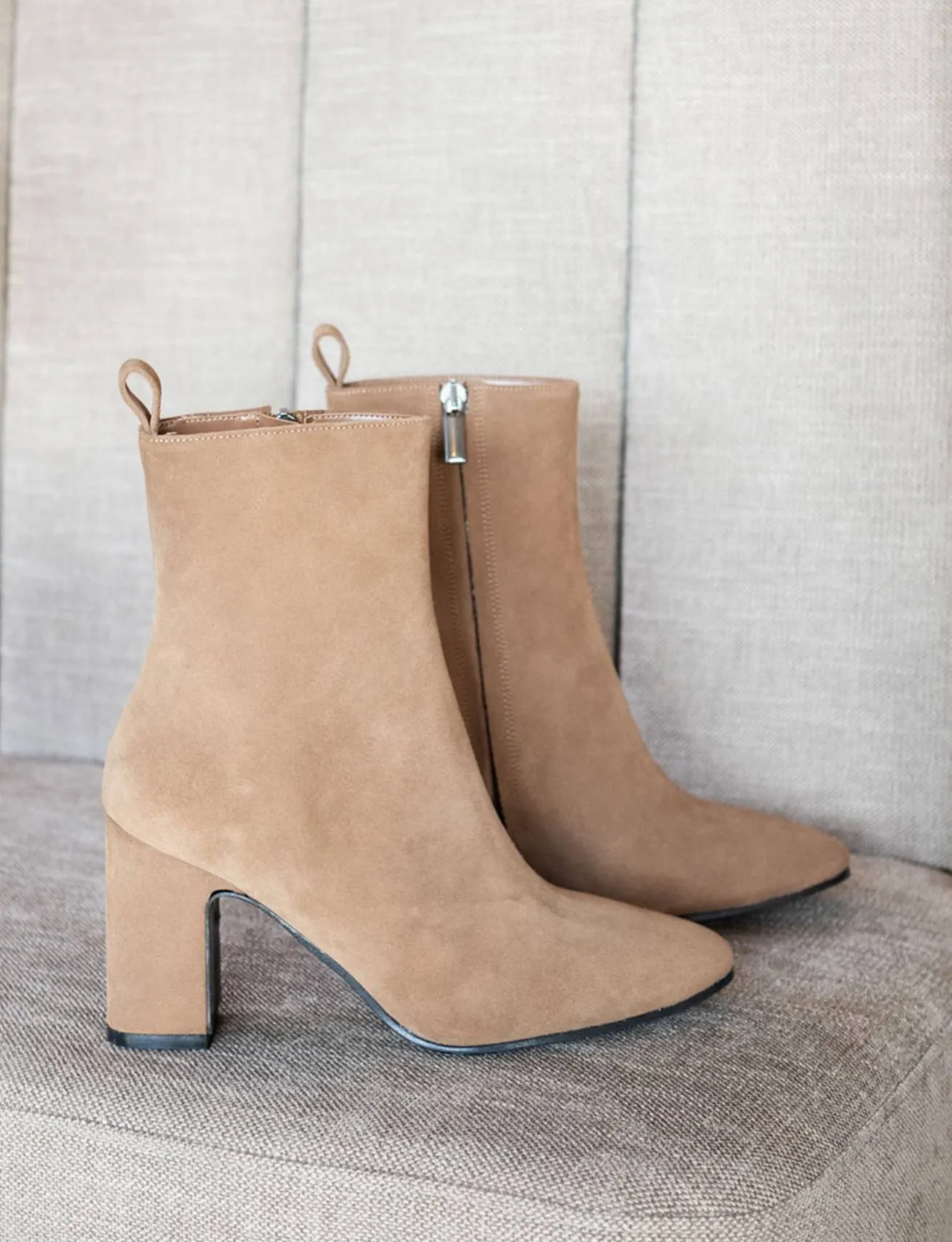 Stivaletti tacco 9cm camoscio marrone