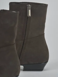 Stivaletti tacco 3cm camoscio testa