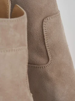 Stivaletti tacco 2cm camoscio beige