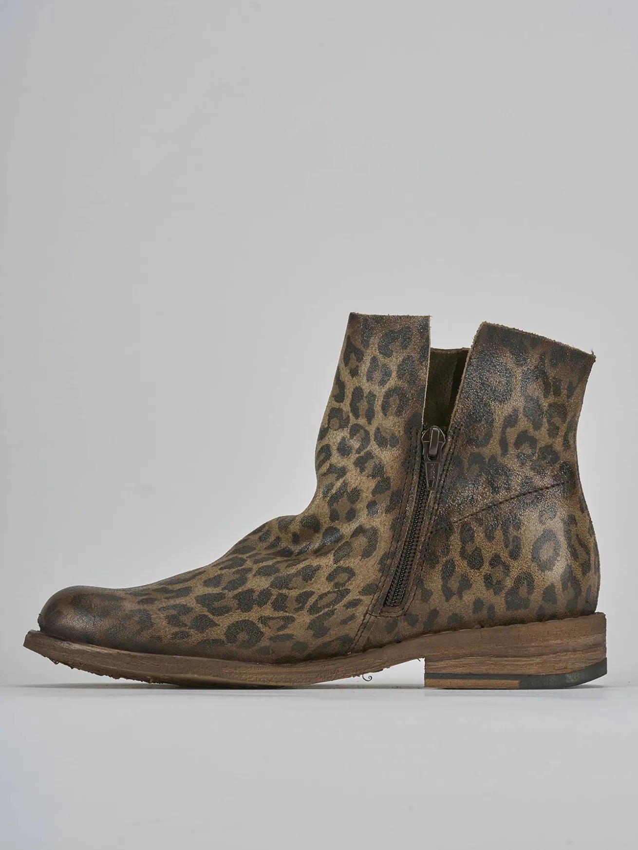 Stivaletti tacco 2cm camoscio multicolor