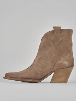 Stivaletti tacco 8cm camoscio beige