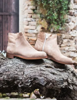 Stivaletti tacco 2cm camoscio marrone