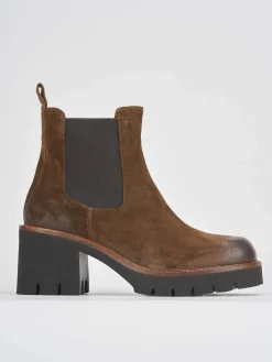 Stivaletti tacco 6cm camoscio marrone