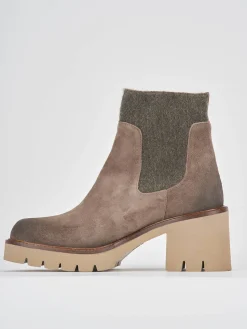 Stivaletti tacco 5cm camoscio beige