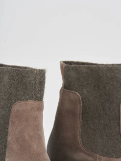 Stivaletti tacco 5cm camoscio beige