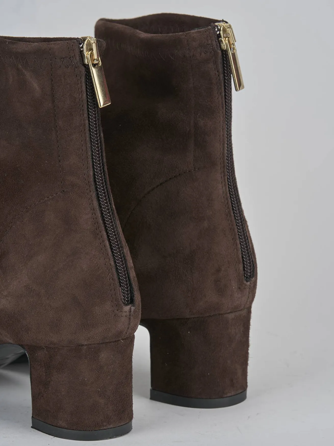 Stivaletti tacco 5cm camoscio testa