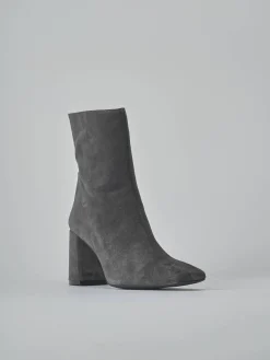 Stivaletti tacco 7cm camoscio grigio