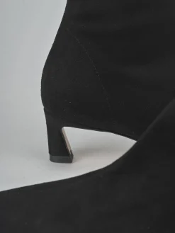 Stivaletti tacco 5cm camoscio nero