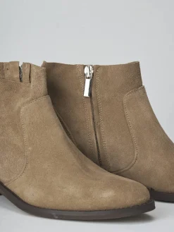 Stivaletti tacco 3cm camoscio marrone