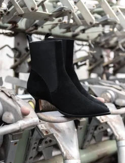 Stivaletti tacco 5cm camoscio nero