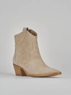 Stivaletti tacco 5cm camoscio beige