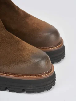 Stivaletti tacco 2cm camoscio marrone